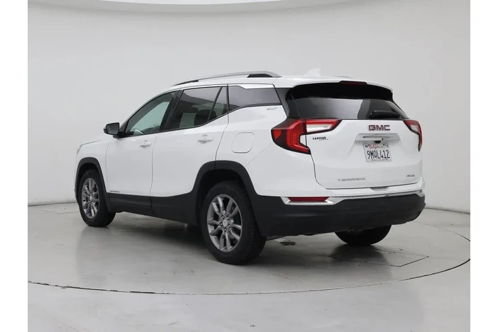$24998 : GMC Terrain 2024 AWD SLT 4dr image 2