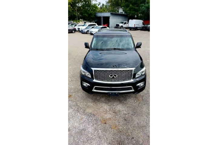 $9990 : 2015 QX80 image 2