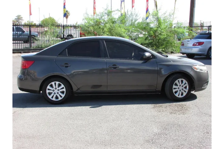 $6995 : 2013 Forte EX image 5