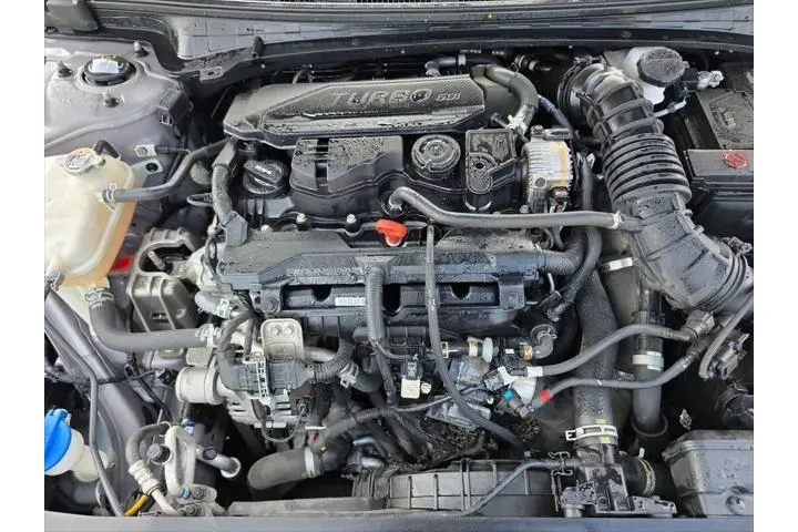 $17766 : Hyundai ELANTRA 2022 N Line image 10