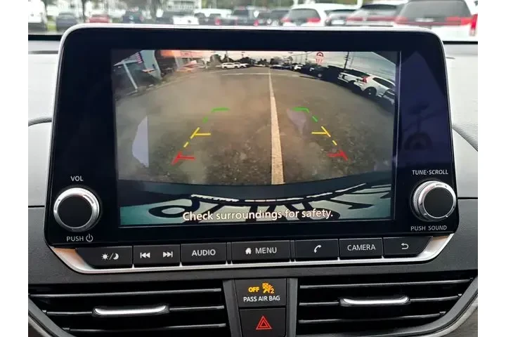 $21900 : Nissan Altima 2024 2.5 SV 4d image 10