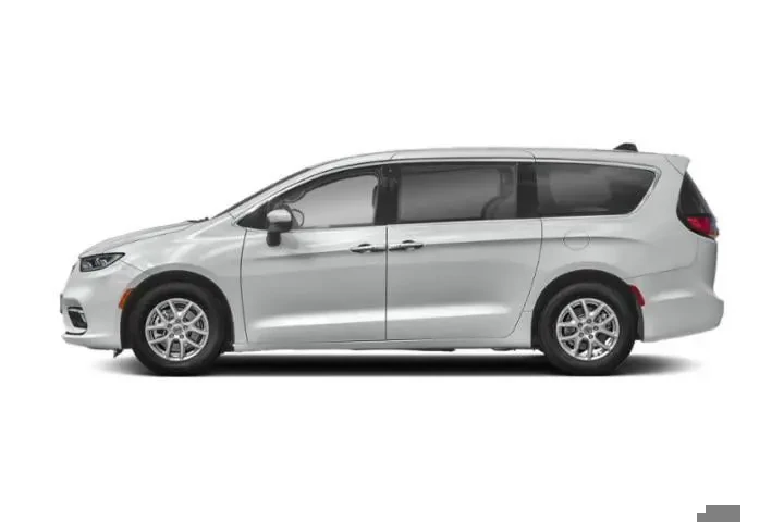 $28000 : Chrysler Pacifica 2023 Touri image 2