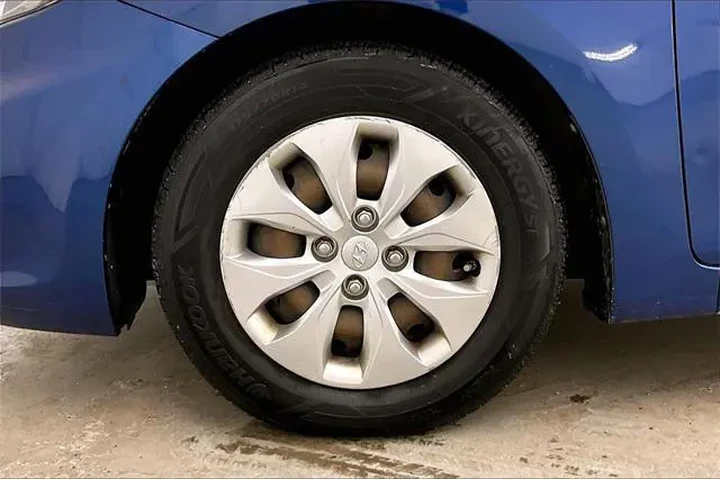 $7490 : Hyundai ACCENT 2016 SE 4dr H image 10