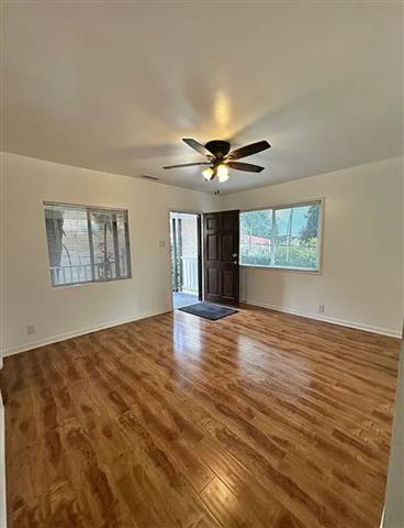 $2350 : 3 bedroom house for rent in LA image 3