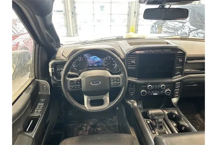 $40000 : Ford F-150 2023 4x4 XLT 4dr image 2