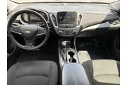 $18295 : Chevrolet Malibu 2024 LT 4dr thumbnail