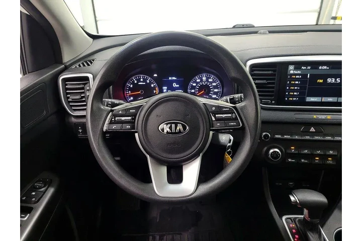 $12998 : Kia Sportage 2021 LX 4dr SUV image 10