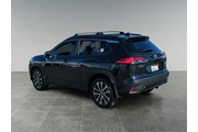 $31003 : Toyota Corolla Cross 2024 XL thumbnail