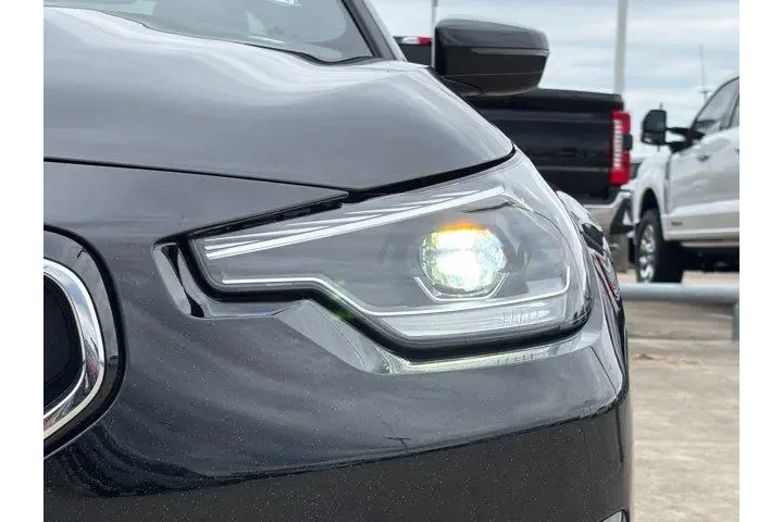 $32500 : BMW 2 Series 2024 230i 2dr C image 9