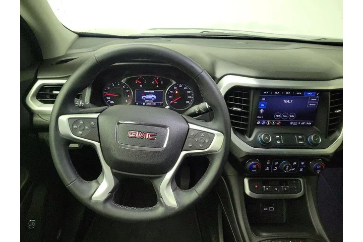 $29998 : GMC Acadia 2023 4x4 SLT 4dr image 10