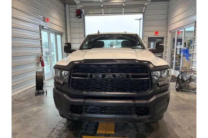 $37693 : Ram 2500 2024 4x4 Tradesman image 3