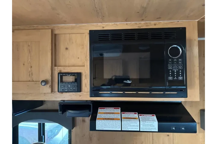 2022 Sun Lite TB image 8