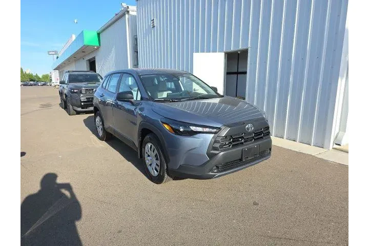 $29900 : Toyota Corolla Cross 2026 L image 1