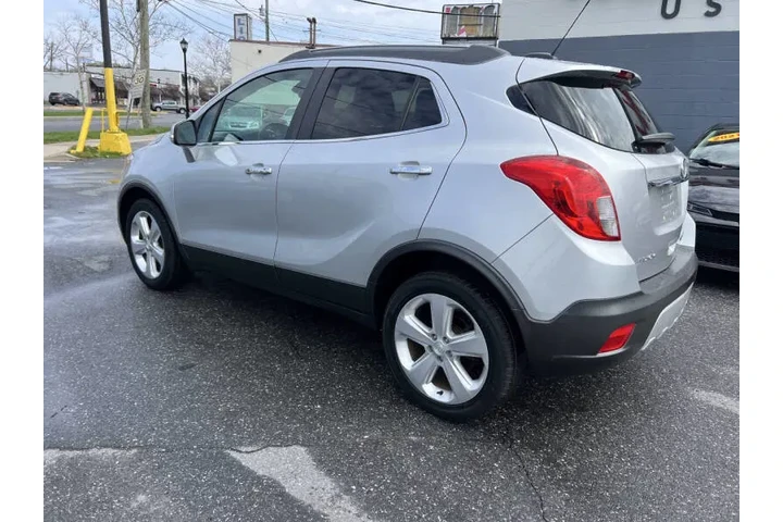 $5900 : 2016 Encore image 7