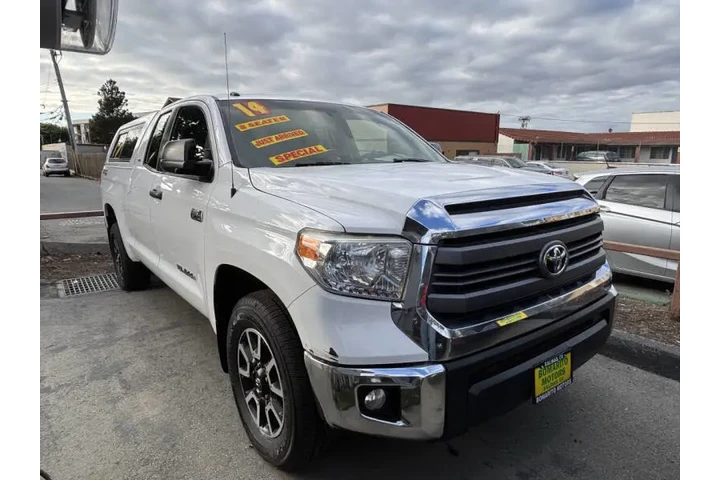 $16999 : 2014 Tundra SR image 2