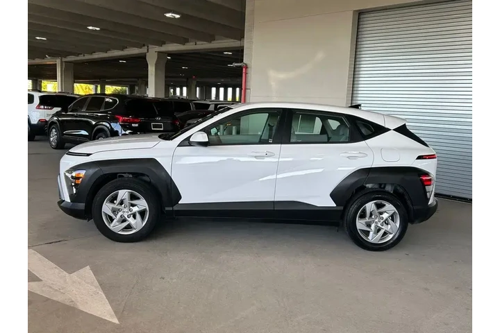 $20995 : Hyundai KONA 2024 SE 4dr Cro image 8