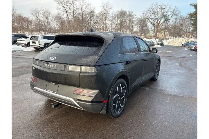 $19495 : Hyundai IONIQ 5 2022 SE 4dr image 6