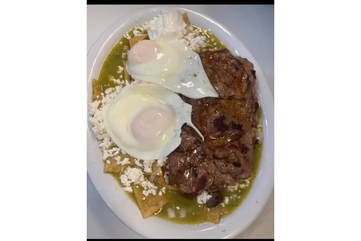 Comidas mexicana y bufet image 1