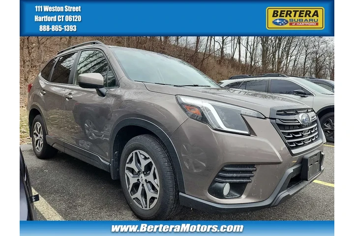 $21998 : Subaru Forester 2023 AWD Pre image 1