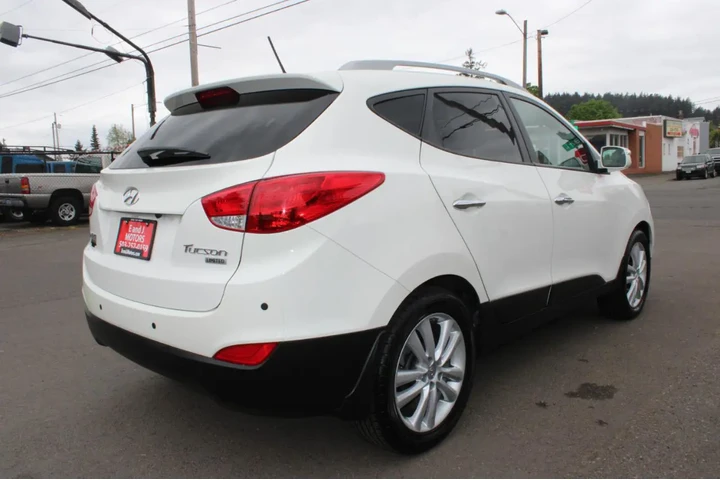 $11495 : 2013 Tucson FWD 4dr Auto Limi image 7