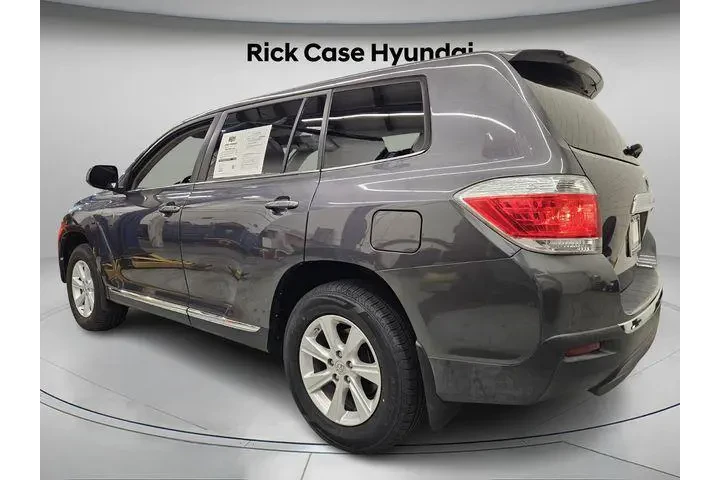 $15791 : Toyota Highlander 2013 Base image 7