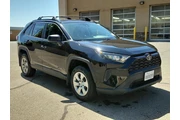 Toyota RAV4 2021 LE 4dr SUV en Fresno
