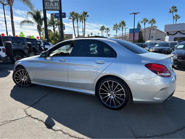 $19997 : 2018 C 300 Sedan image 4