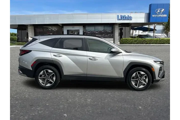 $24399 : Hyundai TUCSON 2025 AWD SEL image 9