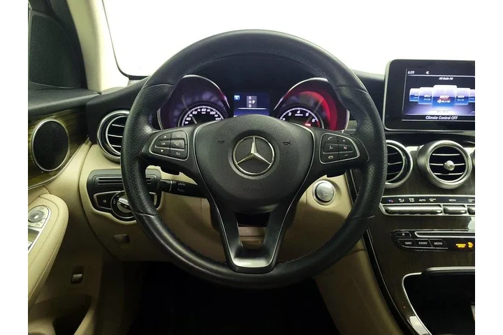 $21998 : Mercedes-Benz GLC 2019 GLC 3 image 10