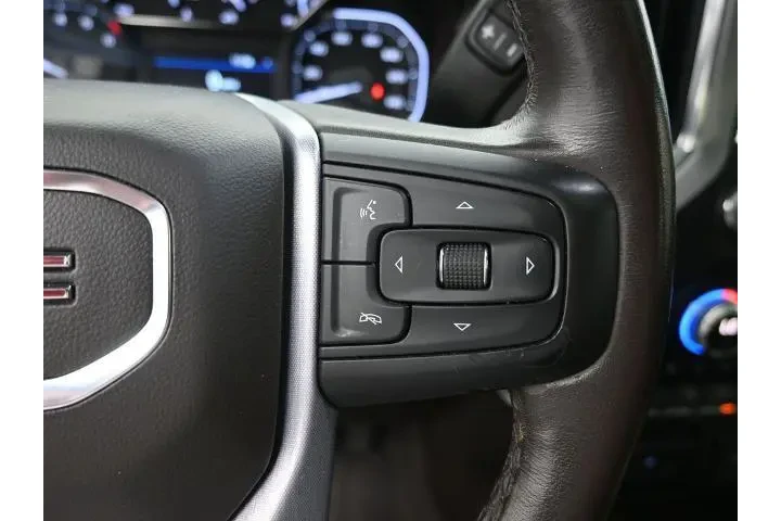 $36998 : GMC Sierra 1500 2021 4x4 SLT image 7