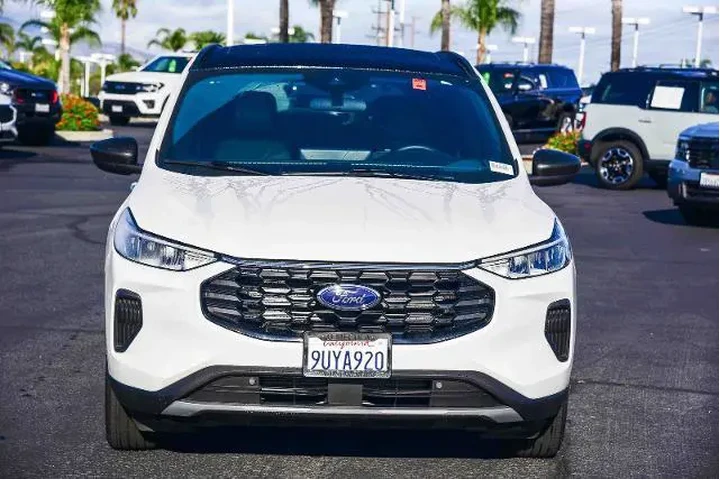 $39195 : Ford Escape Hybrid 2025 ST-L image 2