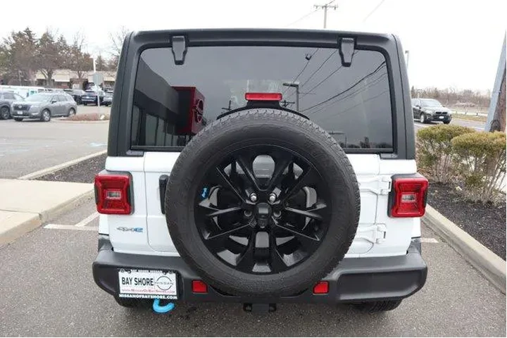$26996 : Jeep Wrangler 2023 4x4 Sahar image 7