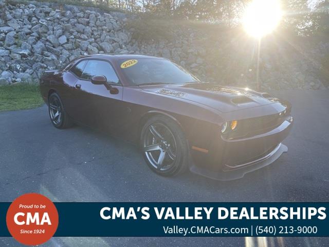 $72998 : PRE-OWNED 2022 DODGE CHALLENG image 1