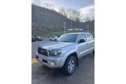 $17990 : Toyota Tacoma 2010 4x4 V6 4d thumbnail