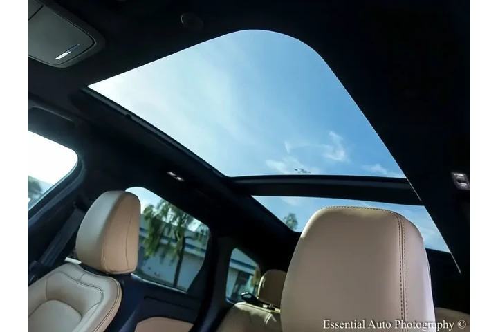 $31998 : Lincoln Corsair 2022 Reserve image 9