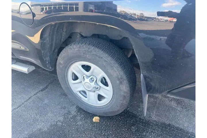 $30163 : Toyota Tundra 2021 4x2 SR5 4 image 10