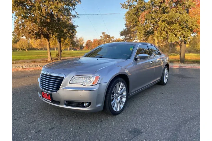 $10995 : 2011 300 C image 2