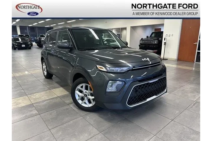 $15000 : Kia Soul 2022 LX 4dr Crossov image 1