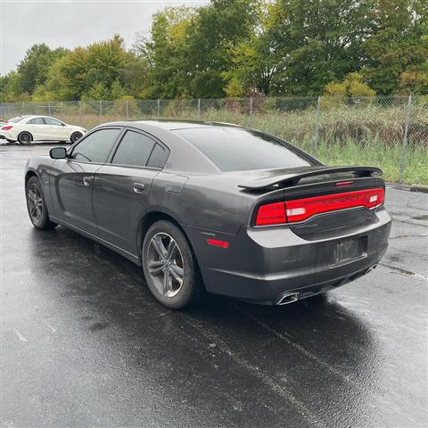 $15000 : 2014 DODGE CHARGER image 3