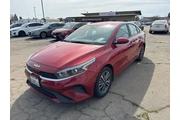 2022 Forte LXS en Stockton