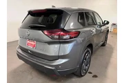 $19968 : Nissan Rogue 2024 AWD SV 4dr thumbnail
