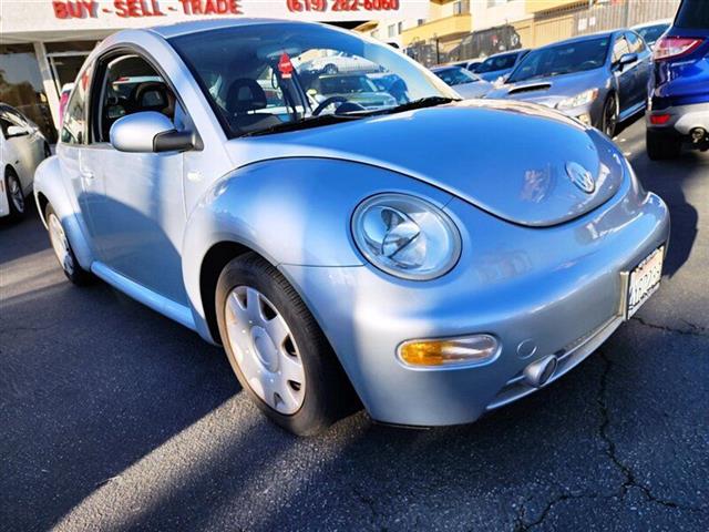 $7895 : 2002 New Beetle image 10