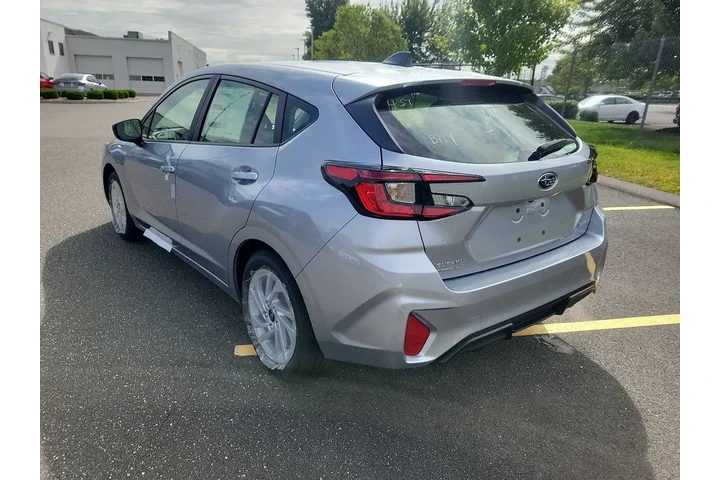 $24995 : Subaru Impreza 2025 AWD Base image 3