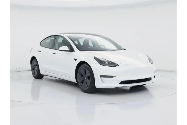 $26998 : Tesla Model 3 2023 4dr Sedan image 1