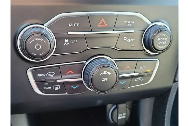 $22605 : Dodge Charger 2023 SXT 4dr S image 9