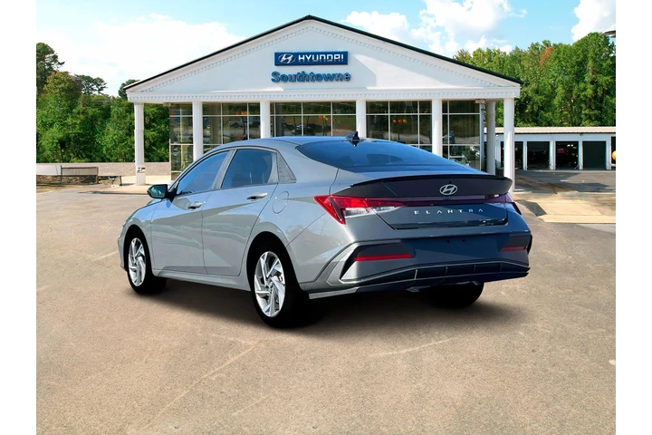 $20991 : Hyundai ELANTRA 2025 SEL Spo image 5