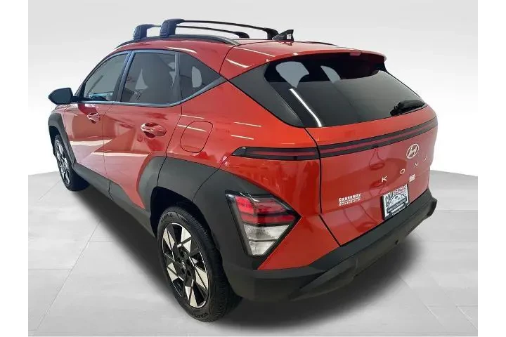 $23444 : Hyundai KONA 2024 AWD SEL 4d image 5