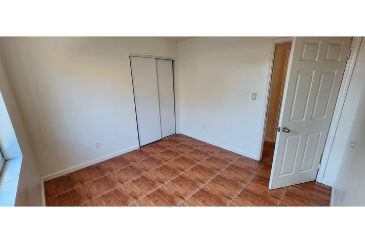 $800 : Recamara en Florence-Firestone image 3