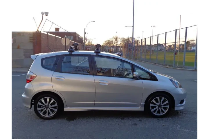 $7950 : 2012 Fit Sport image 6