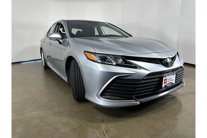 $27605 : 2022 Camry LE image 7